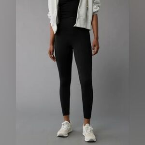 American Eagle The Everything Pocket Leggings- Medium